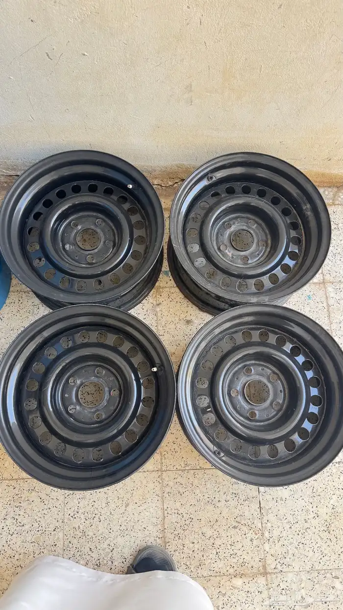 جنوط مرسدس 0