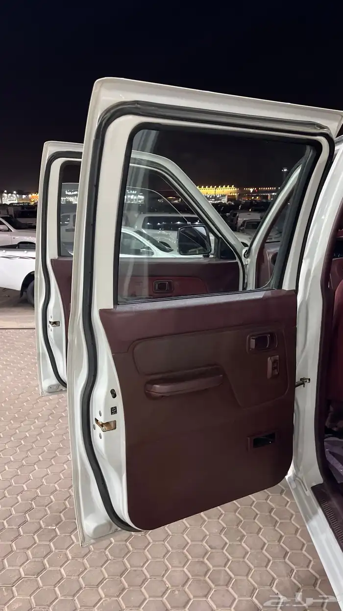 نيسان ددسن عداد قليل 16