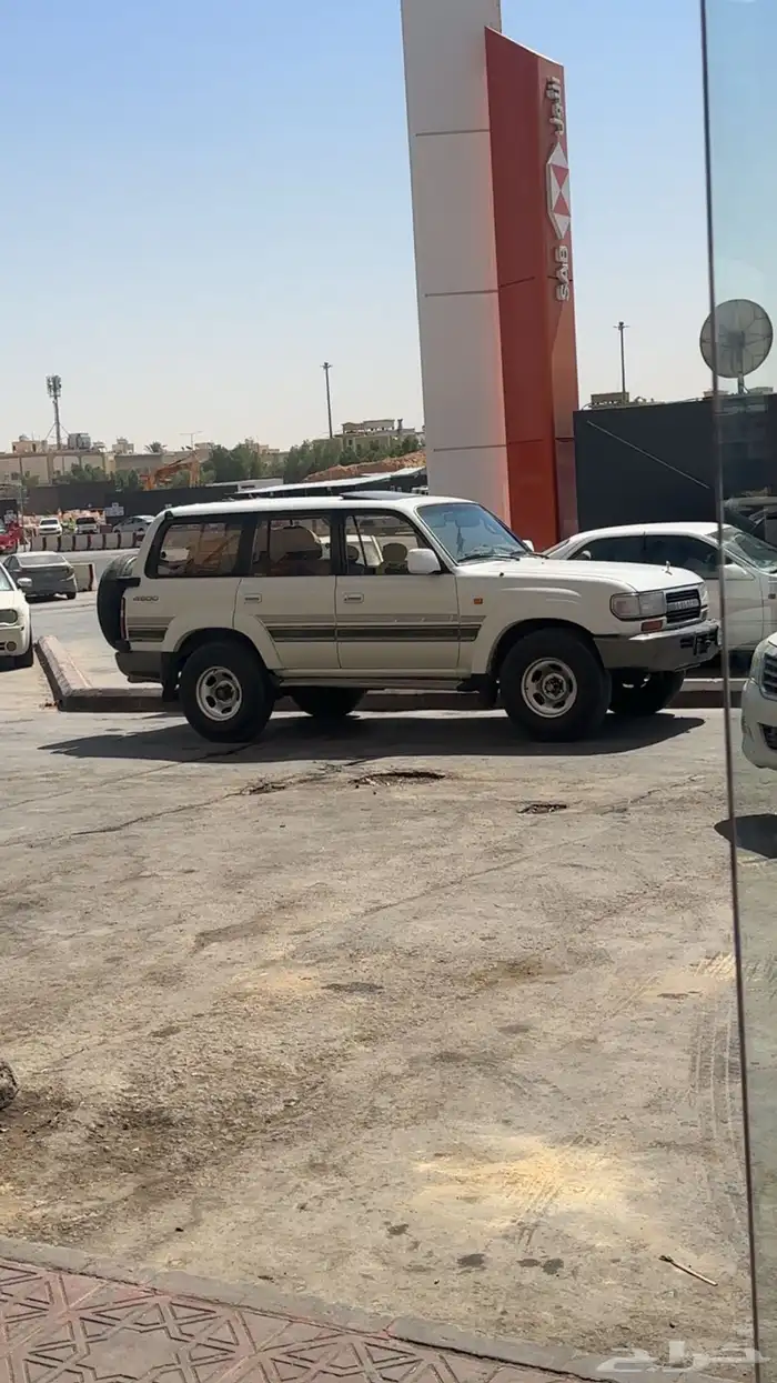 لاندكروزر VXR1992وارد الكويت 0
