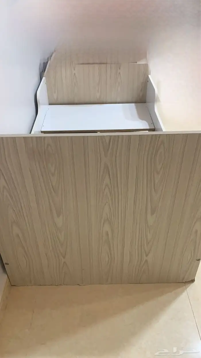 سرير اطفال شبه جديد بسعر مغري 1