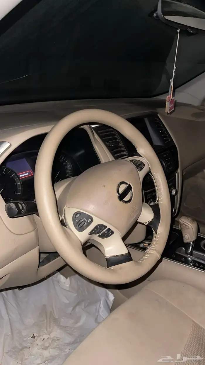 جيب نيسان بافندر2013 تشليح يوجد راس مكينه يحتاج صنفره 2