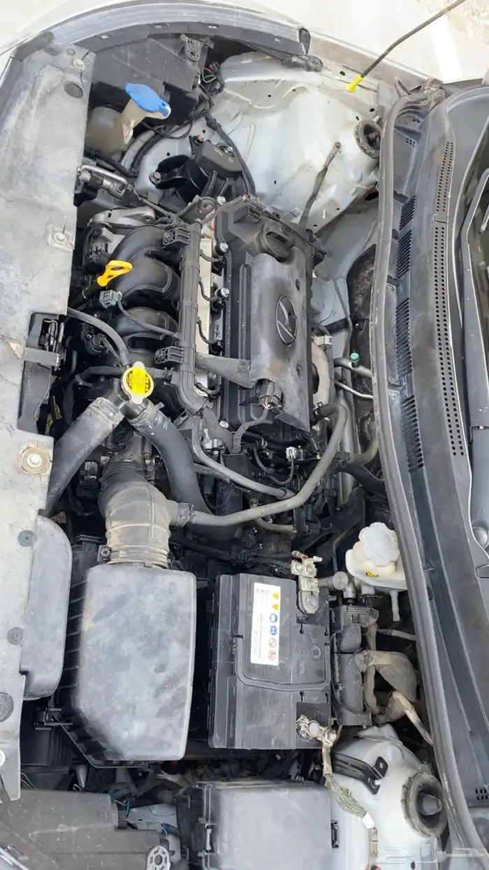 للبيع اكسنت 2014 17