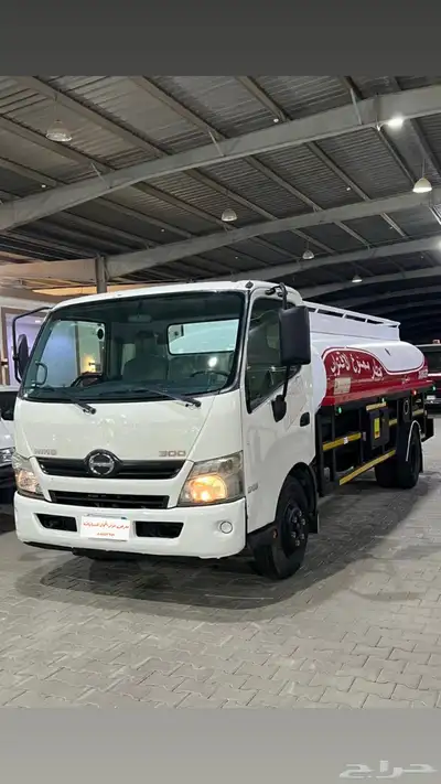 وايت محروقات تويوتا هينو 2016 نظيف جدا index