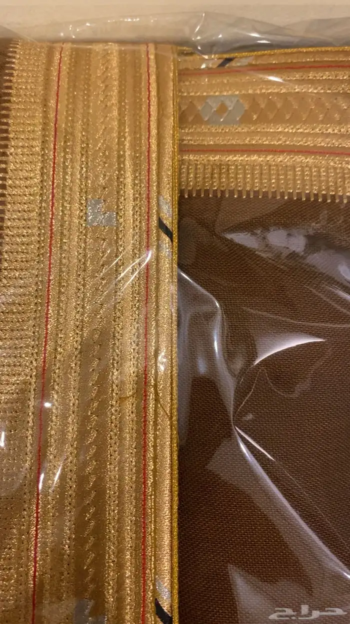 للبيع 3 بشوت 1