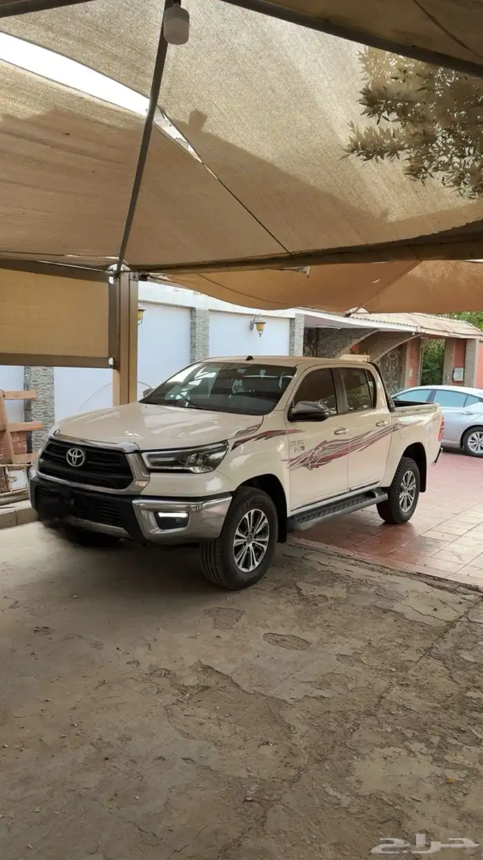 هايلوكس 2024 فل كامل ديزل منوووه 10