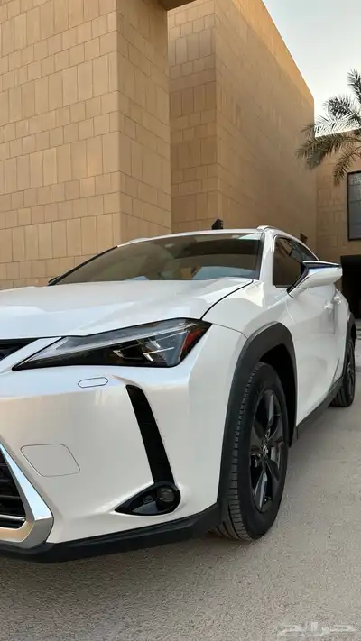 لكزس UX200 موديل 2019 مالك اول سعودي index