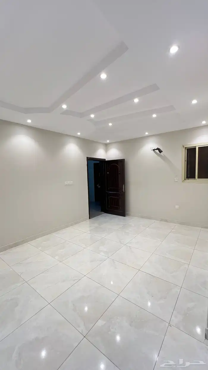 شقة للإيجار اربع غرف في حي الحمدانية   الكوثر   موقع مميز 5