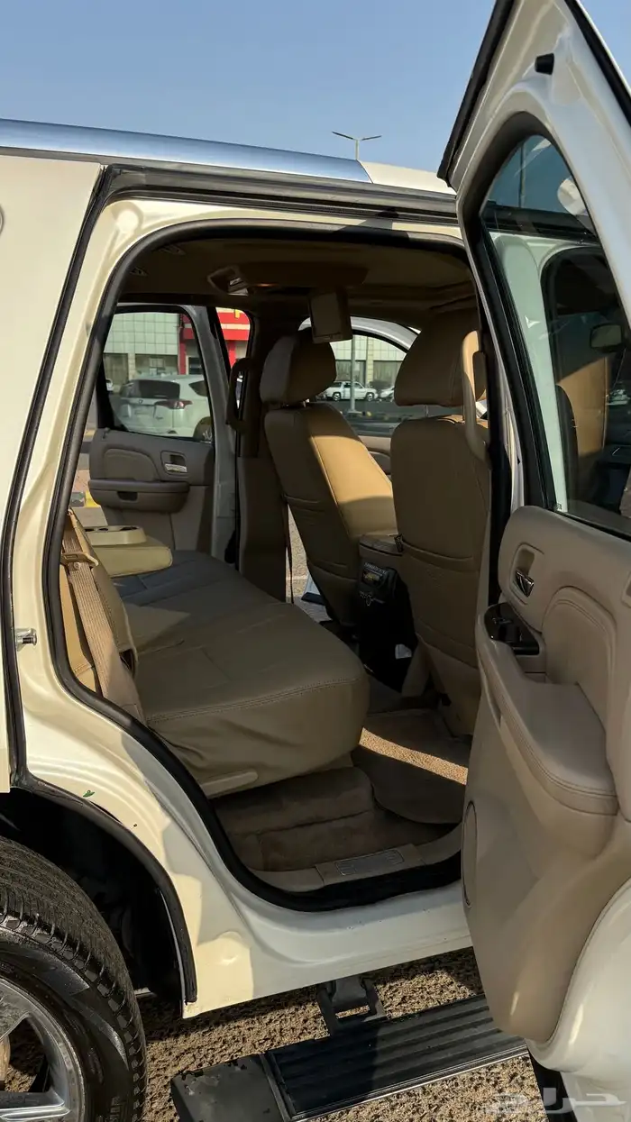 اسكاليد 2009 14