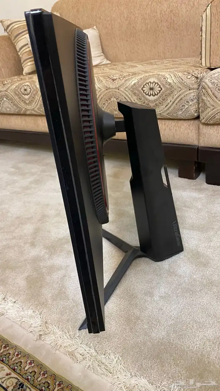 شاشة قيمنق 4