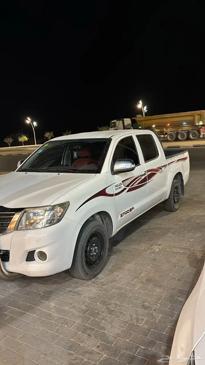 هايلوكس خليجي 2015 تماتيك 8