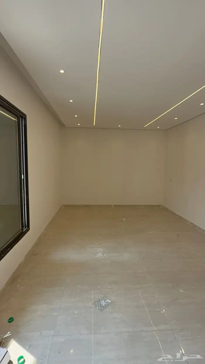 للبيع شقه نظام دوبلكس مع حوش وكراج وسطح خاص 4