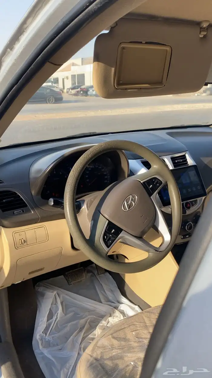 للبيع اكسنت 2014 6