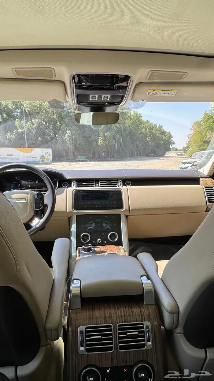 رنج روفر فوق ابيض و اسود 7