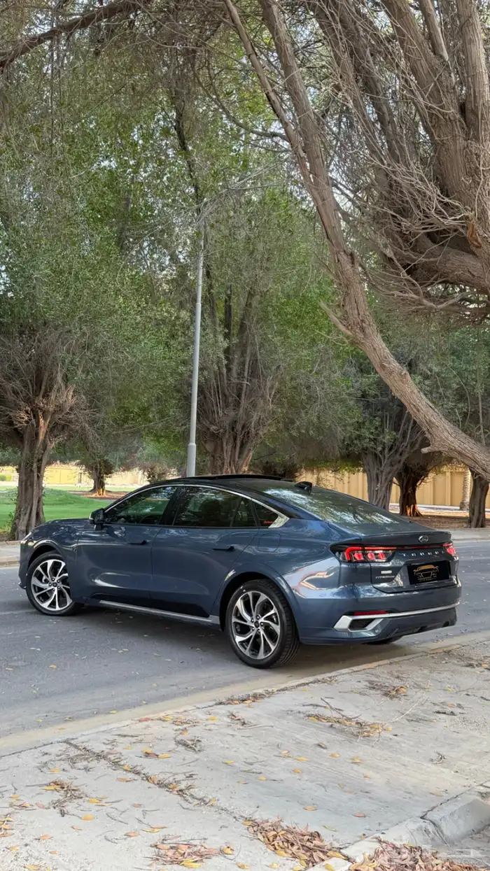 Ford Taurus 2024 (( تم البيع )) 12