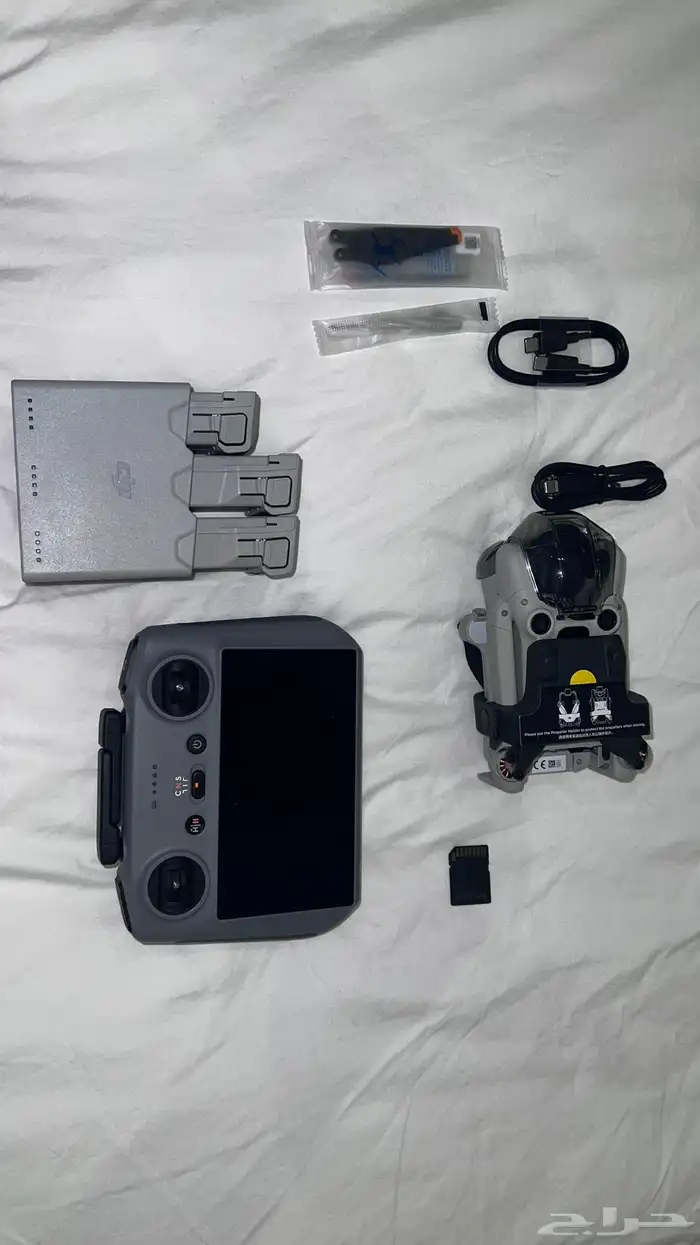 طائرة درون DJI Mini 4 Pro Combo Plus 1