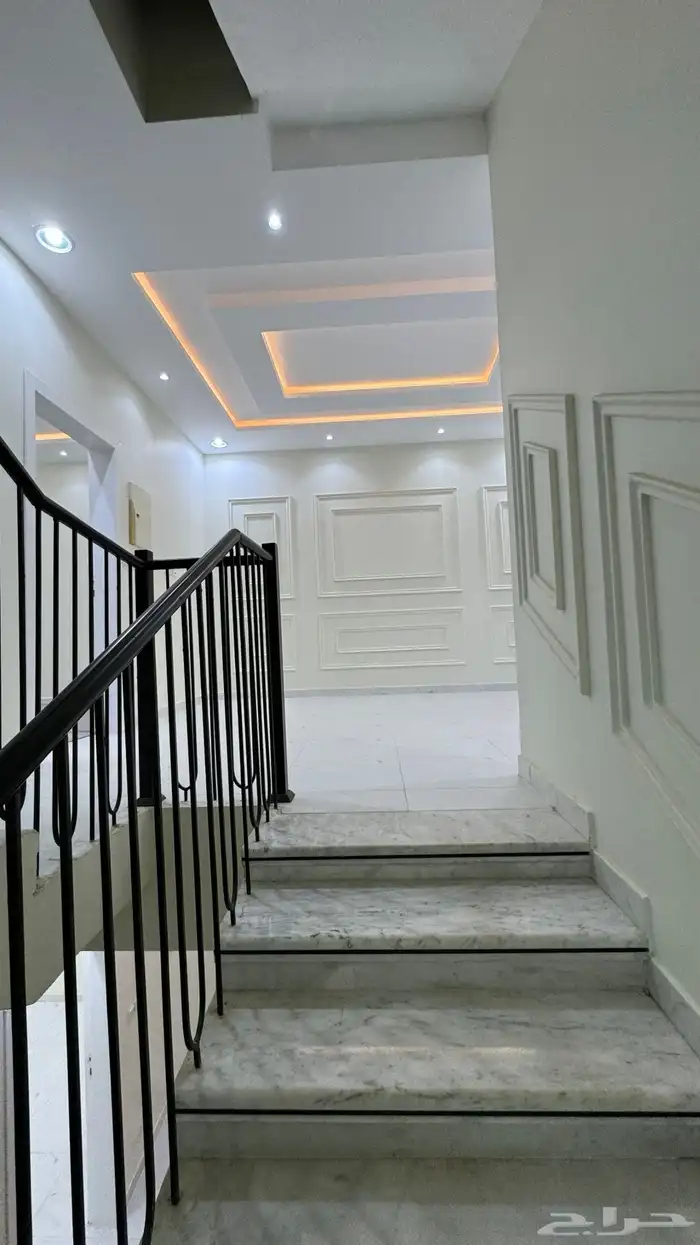 للايجار فيلا بالمجمعة 8