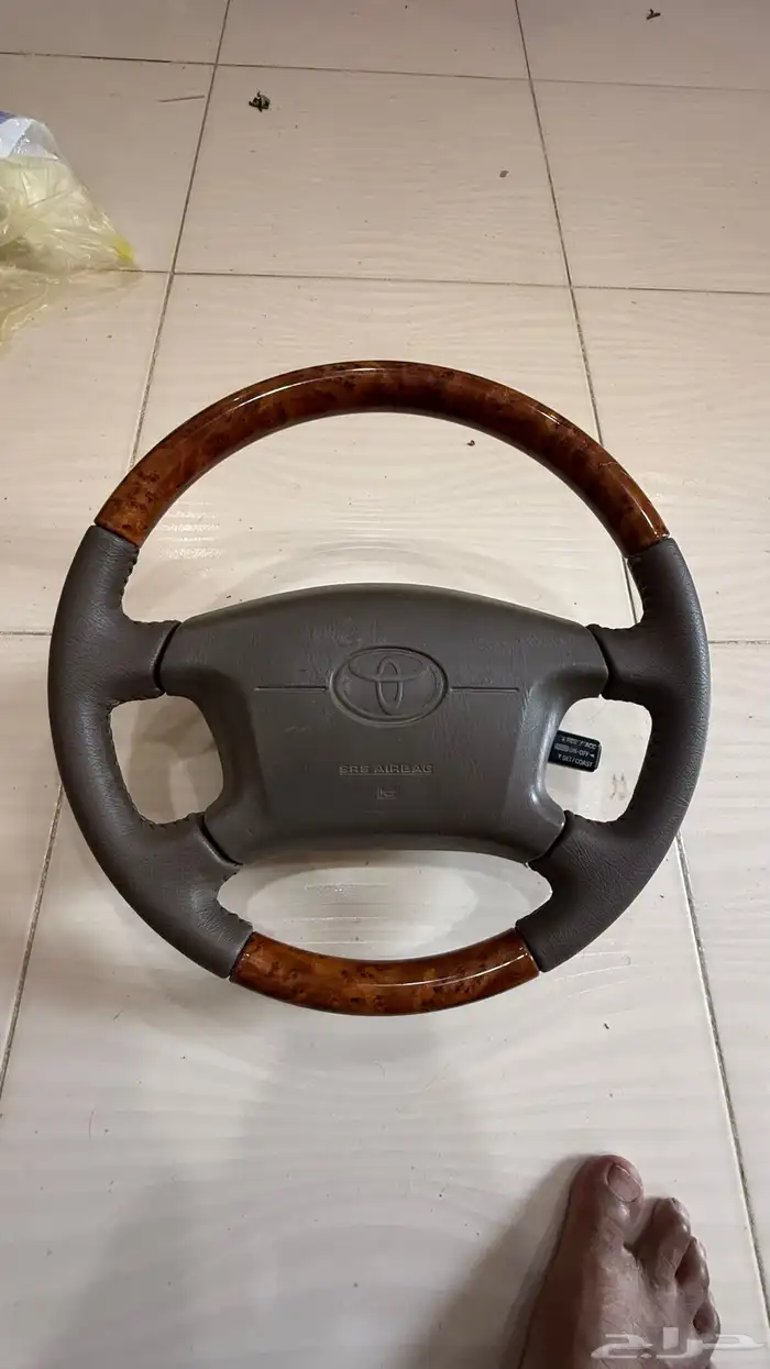 طارت كامري من 98 إلى 2002 مخشب 0