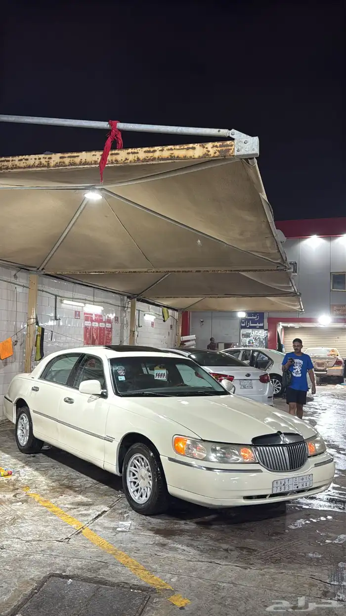 لينكون تاون كار 1999 7