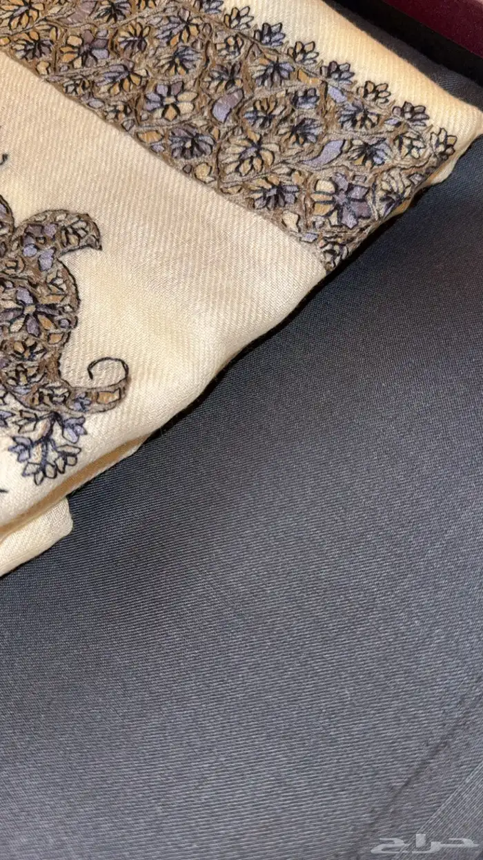 طقم قطعة قماش مع شال كشميري 1