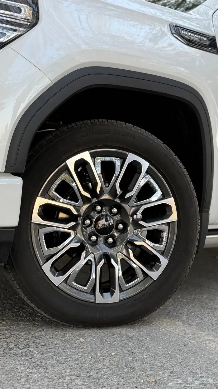 جمس سيرا -2025- دينالي التميت- 6.2- اعلى فئة-ممشى قليل 27