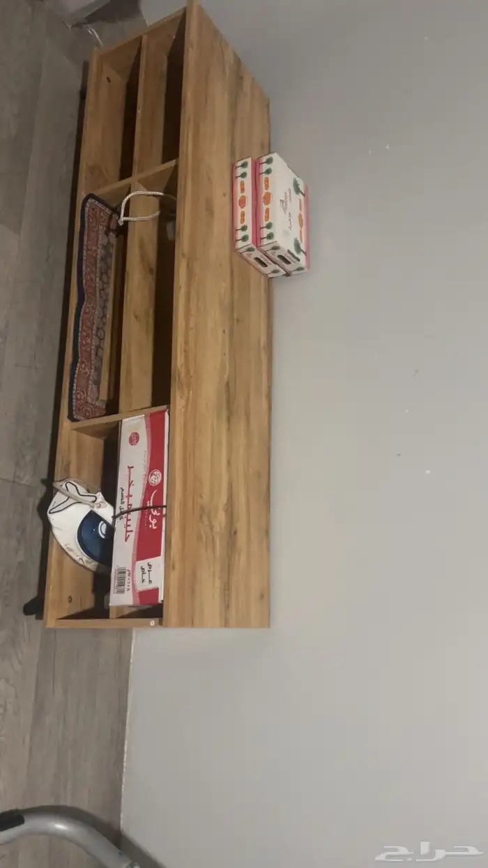 طاولة تلفزون للبيع 0