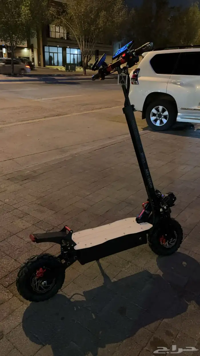 سكوتر الوحش كبير 0