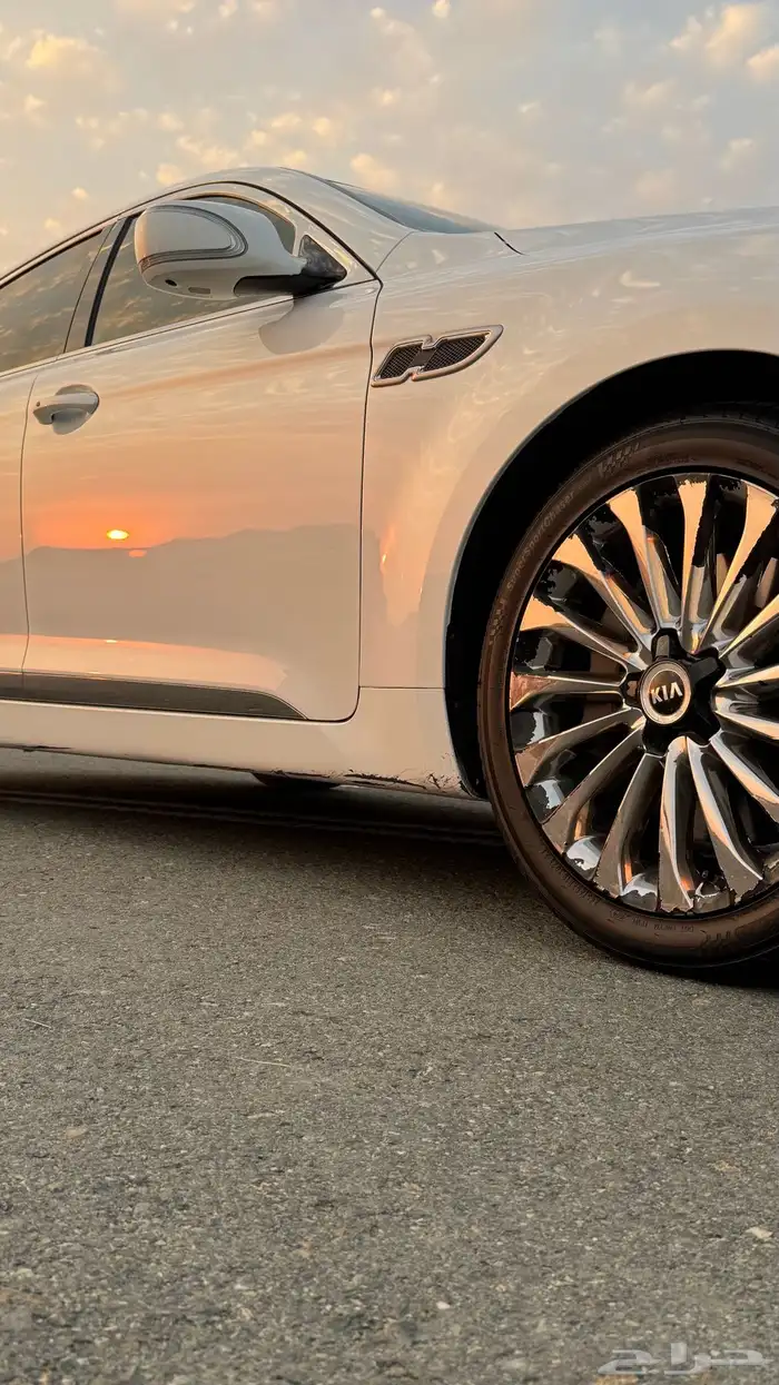 كيا كوريس 2016 اعلى فئة 8 سلندر قمة في النظافة 26