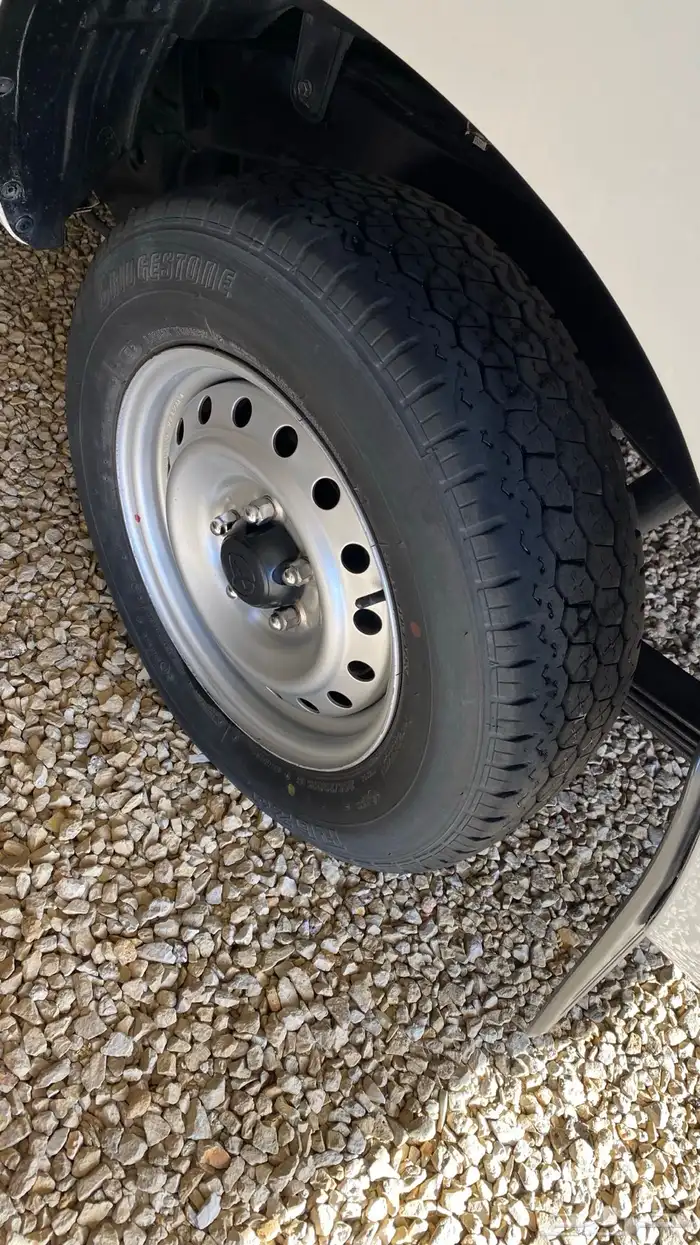 كفرات برجيستون بلد هايلوكس 0