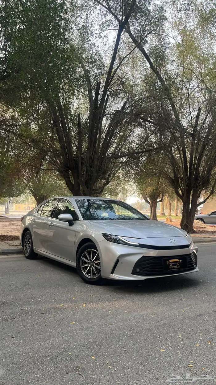 تويوتا كامري -2025 - E - ممشى قليل - شبه وكالة 6