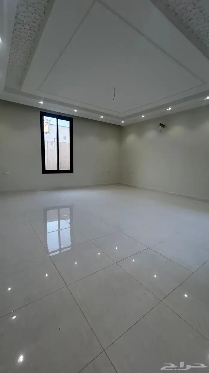 فيلا سكنية للبيع بموقع مميز 6