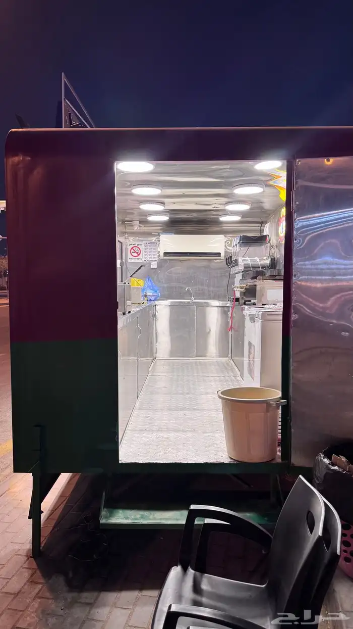 فود ترك للايجار او البيع يوجد عليه تصريح بلدية 1