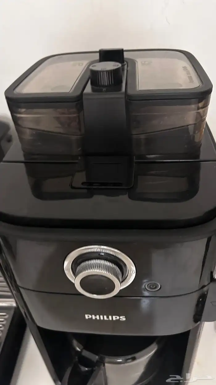 للبيع ماكينة قهوة فيلبيس grind Brew مع مطحنة مدمجة (مستعمل) 2