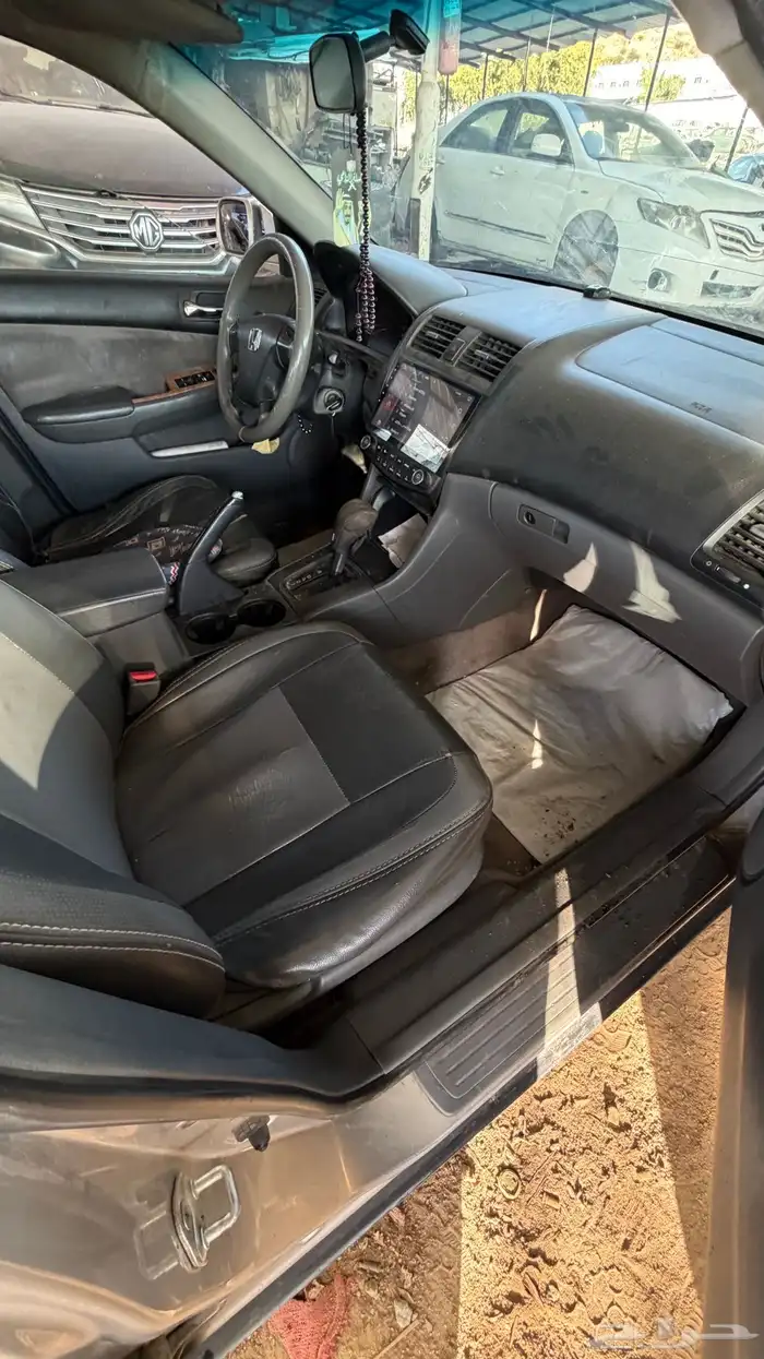 اكورد 2007 تشليح ( قطع غيار فقط ) 2