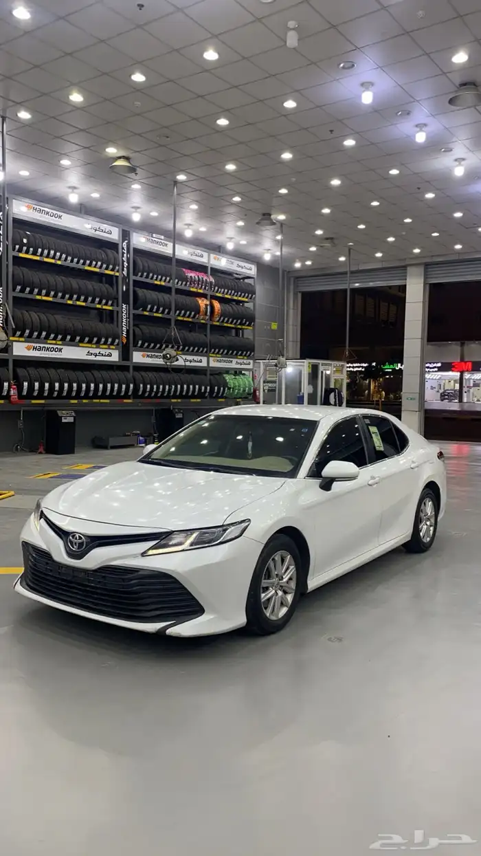 للبيع كامري 2018 استاندر مطور سعودي 4