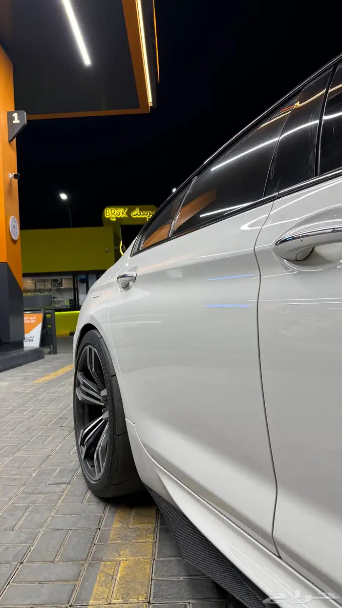 بي ام M6 2014 16