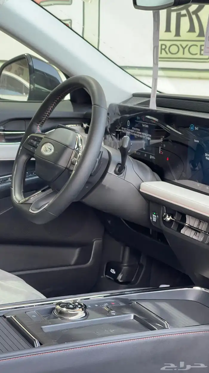 فورد تورس تيتانيوم 2026 6