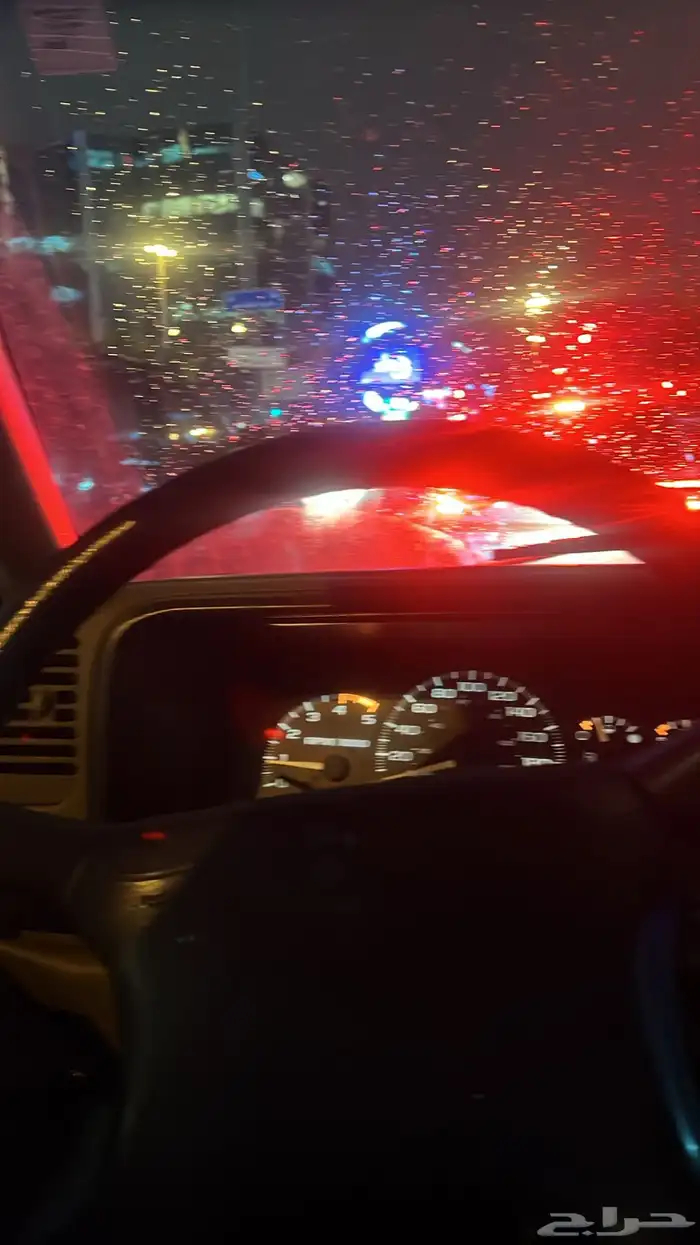 للبيع السيارتين كيا وجمس 4