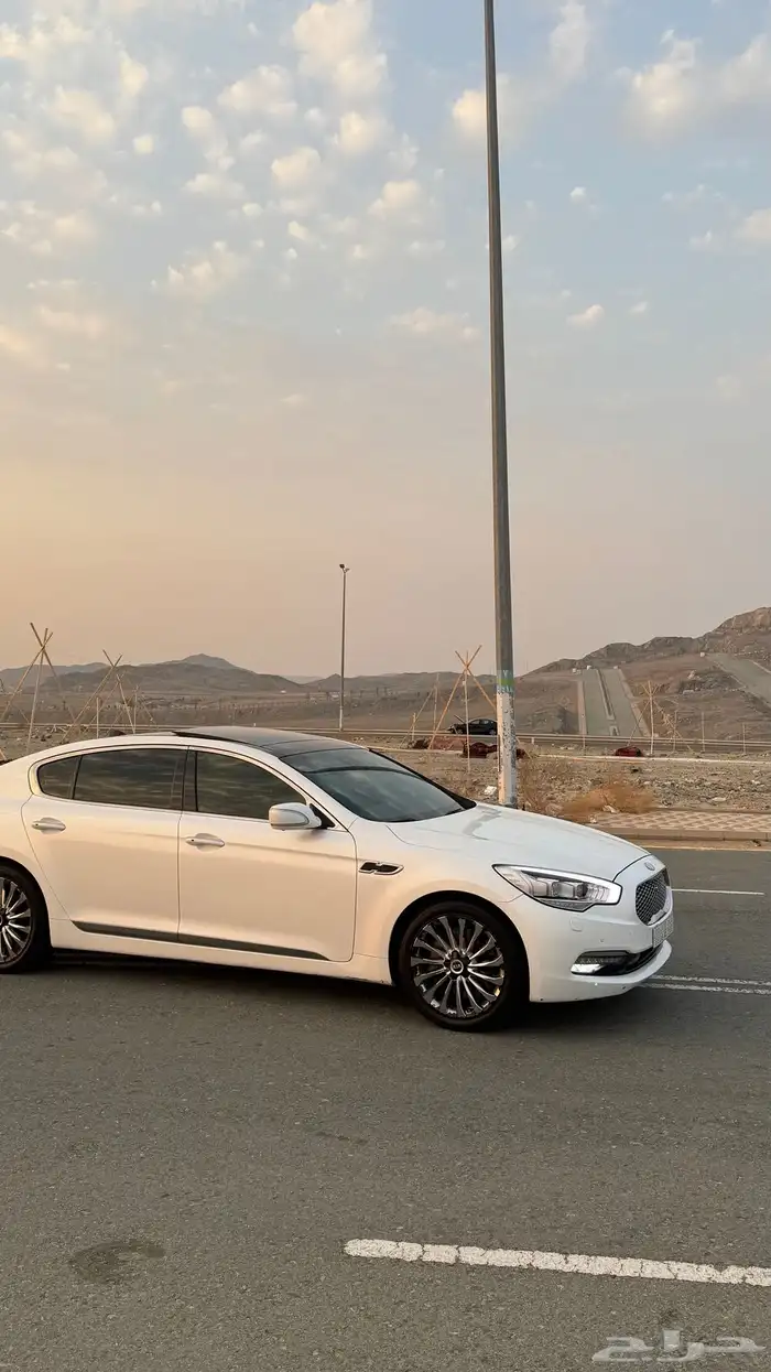 كيا كوريس 2016 اعلى فئة 8 سلندر قمة في النظافة 7