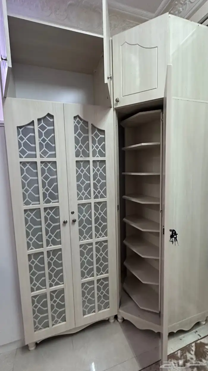 دولاب ملابس 1