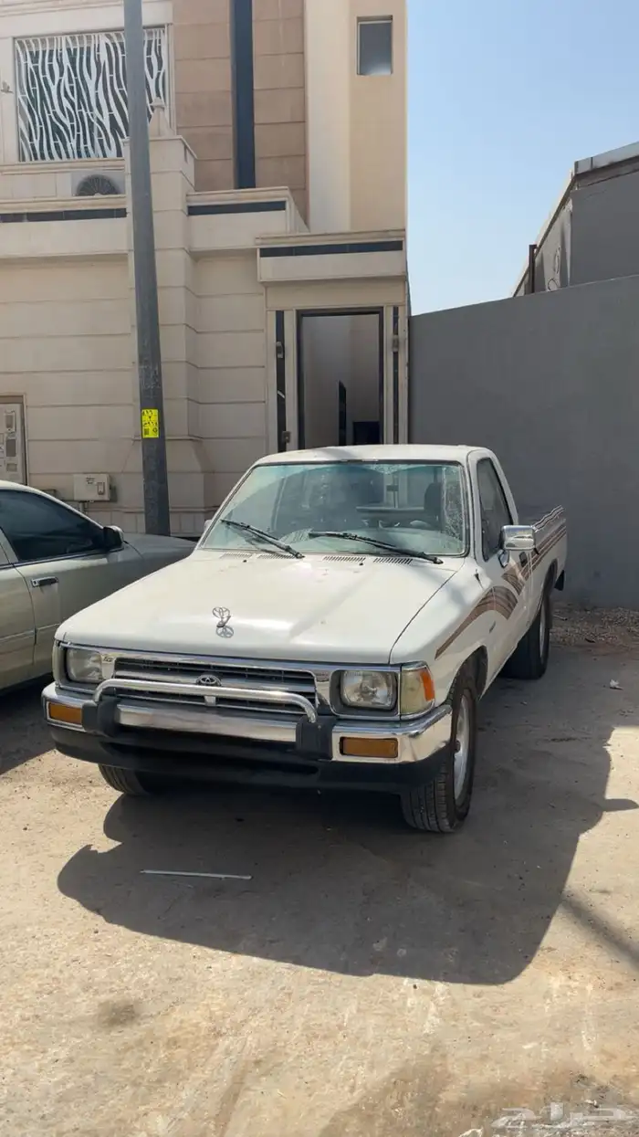 هايلوكس 92 خليجي 2