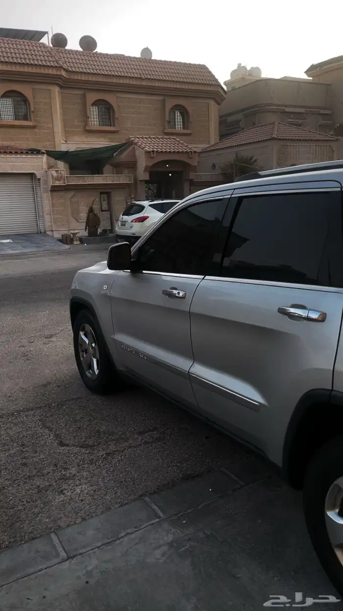 جراند شيروكي 1