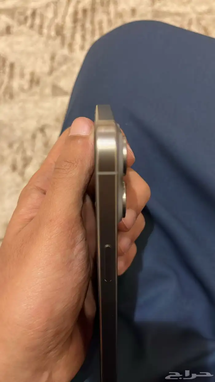 ايفون 15 برو 1