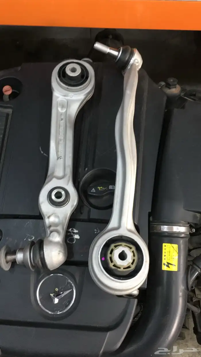 قطع غيار مستورد مرسيدس بنزين وهايبرد 49