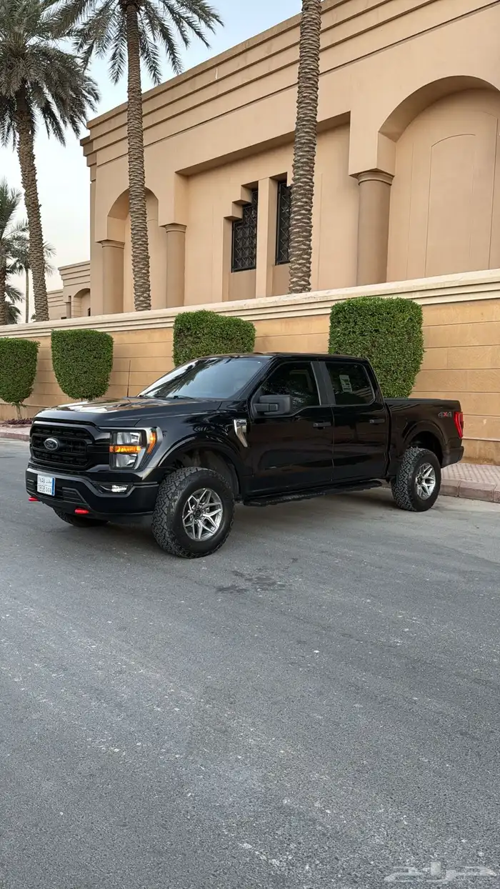 فورد F150 XLT مديل 2023 مكينه 8 سلندر 5.0 11