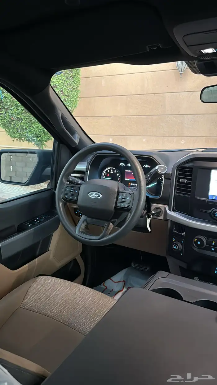 فورد F150 XLT مديل 2023 مكينه 8 سلندر 5.0 17