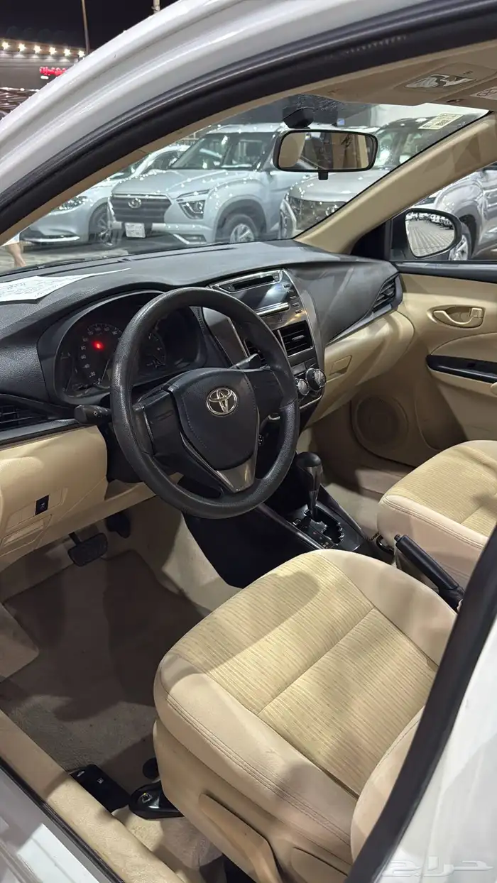 تويوتا يارس 2022 3