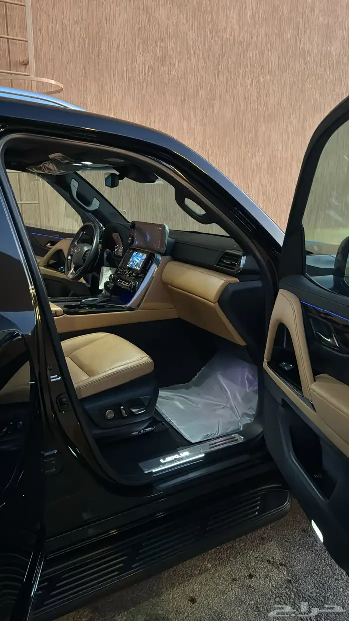 جيب لكزس 2023 BB 9