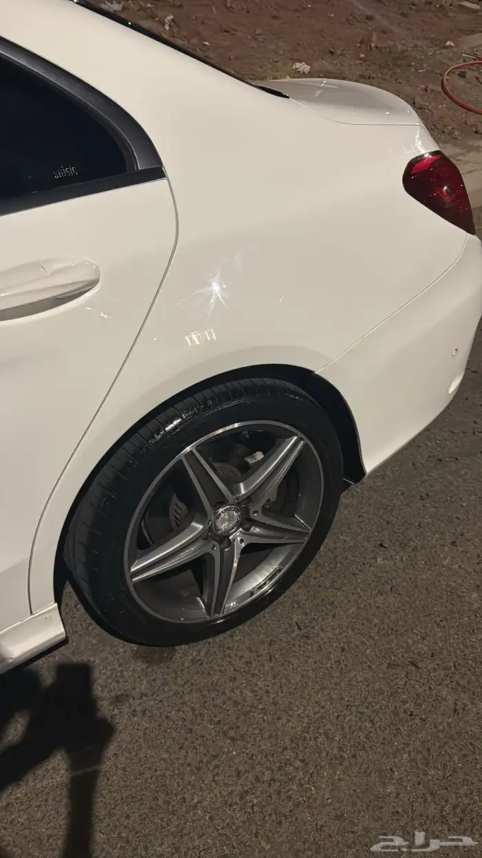 مرسيدس c200 للبيع 4