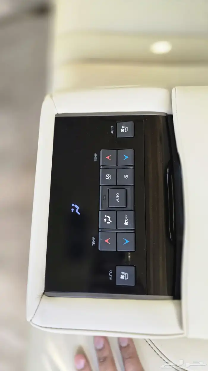 جيب لكزس 2019 24