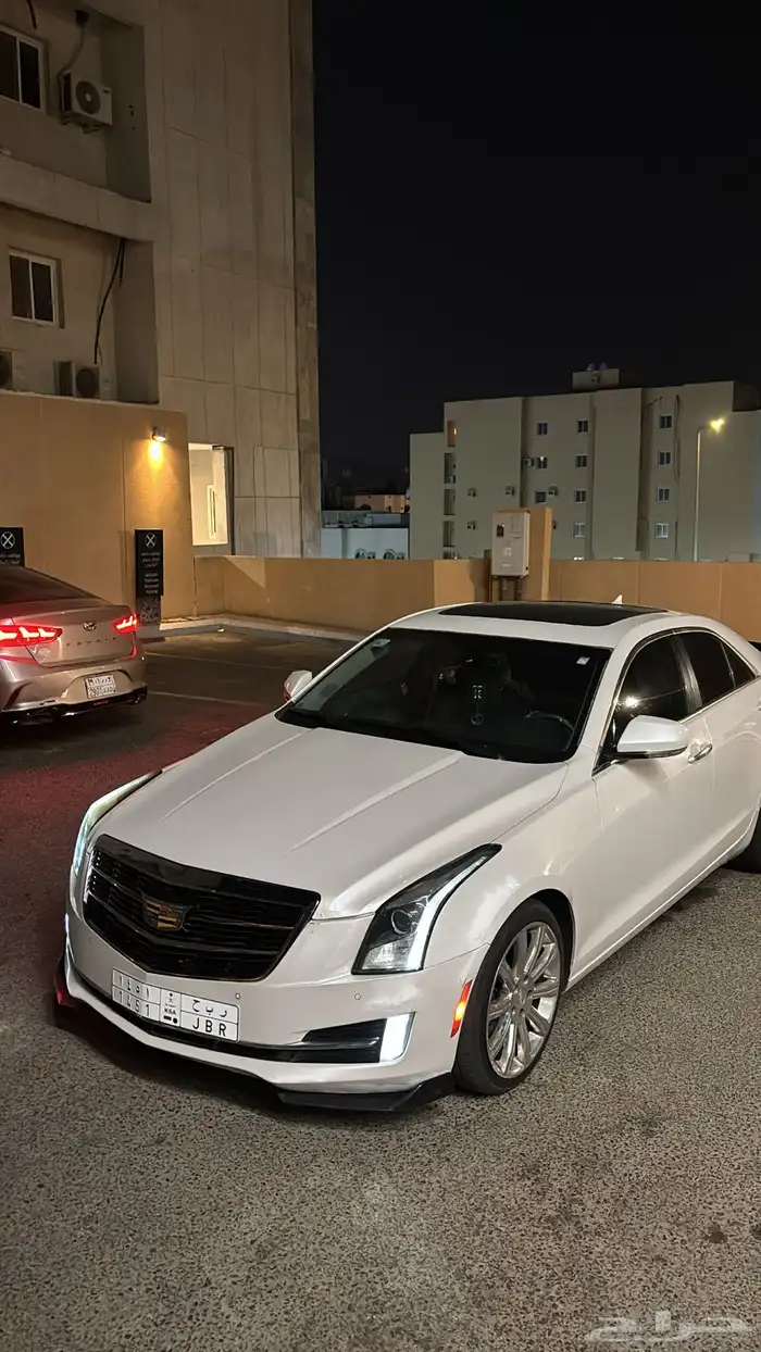 كاديلاكats 2015 0